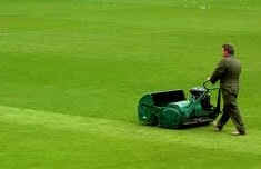 bespoke spanish lawn solutions. real grass lawns. lawn solutions spain. spanish lawn suppliers. spanish lawn providers. green lawns of spain. spanish dream lawns. spanish grass landscapes. green green grass of spain. lawn turf.
